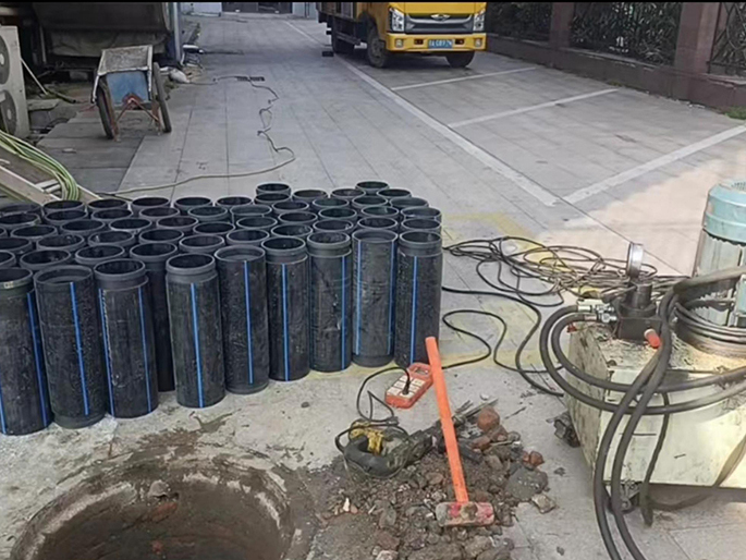 泗县PE置换管厂家 DN315置换管 非开挖管短管置换